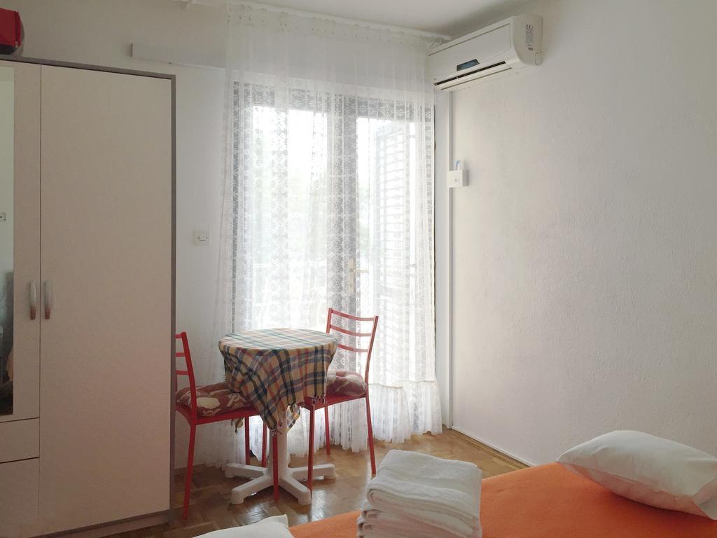 Apartments Majda Локва-Рогозниця Екстер'єр фото